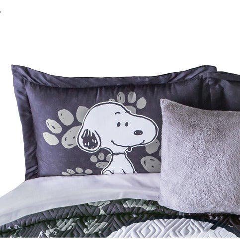 Cover Decorativa Snoopy Black Standard Bedspreads Concord Black Snoopy | Clearwell Pharmacy Cabo Delivery in Cabo Cover Decorativa Snoopy Black Standard Bedspreads Concord Black Snoopy